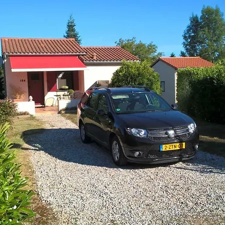 Dordogne Perigord Vert Bungalow Hébergement de vacances Ecuras