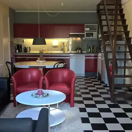 Dordogne Perigord Vert Bungalow Hébergement de vacances *